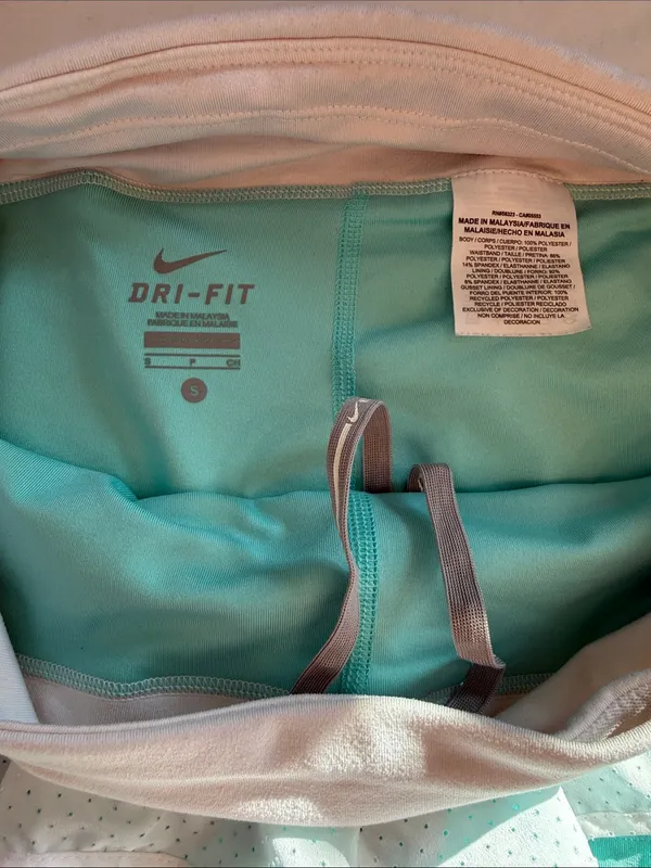 Nike Women's White Layered Running Shorts Teal shorts Liner Dri Fit zip pocket S - Image 7