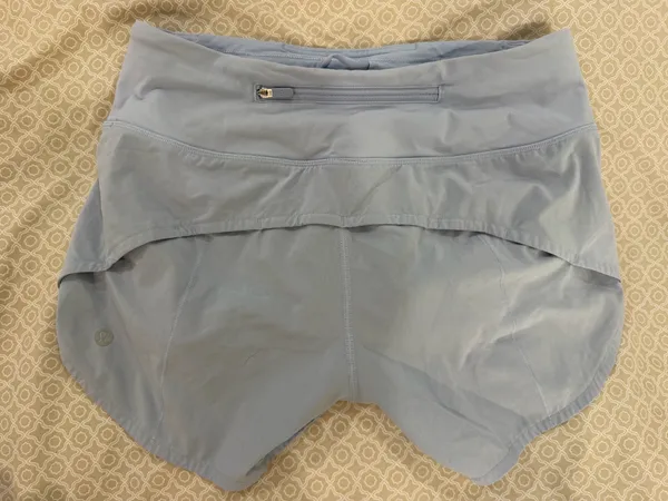 Lululemon Speed Up High-Rise Shorts 2.5 - Image 2