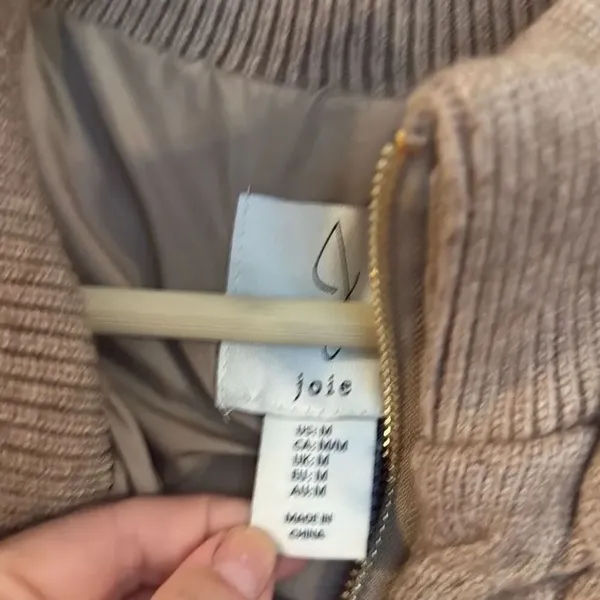 Joie tan puffer cableknit bomber style jacket M - Image 4