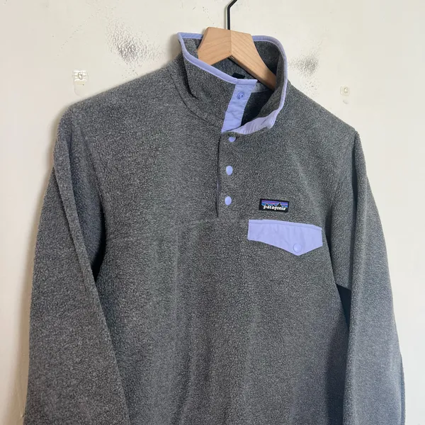 PATAGONIA- Lightweight Synchilla Snap-T Fleece Pullover Nickel and Purple Size S - Image 3
