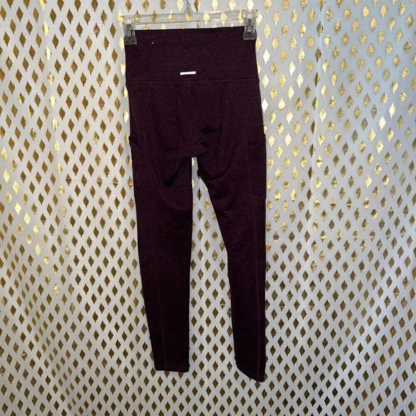 Aerie offline Chill Play Move Leggings Maroon size S - Image 2