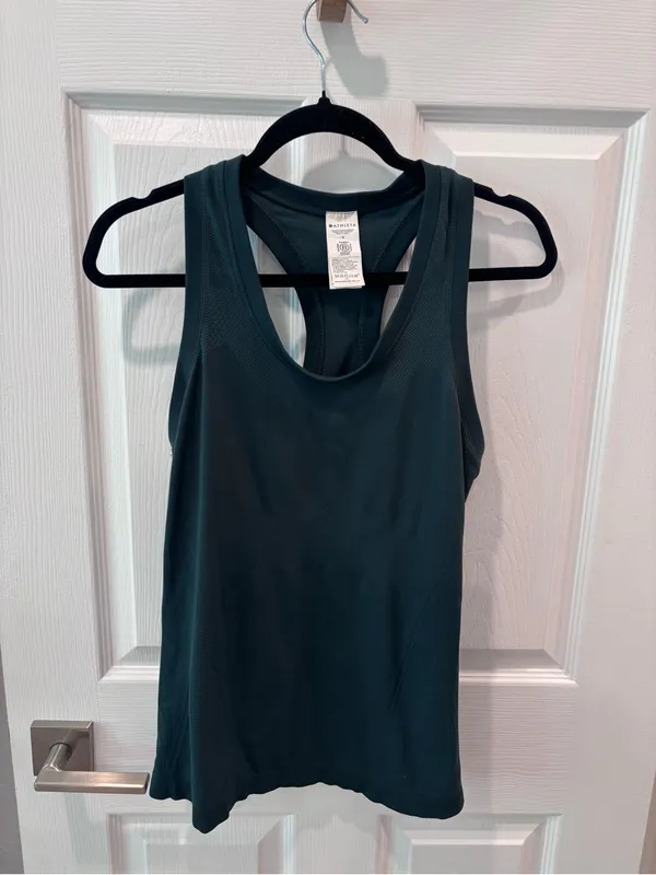 Athleta Forest Green Racerback Tank Top size Medium - Image 5