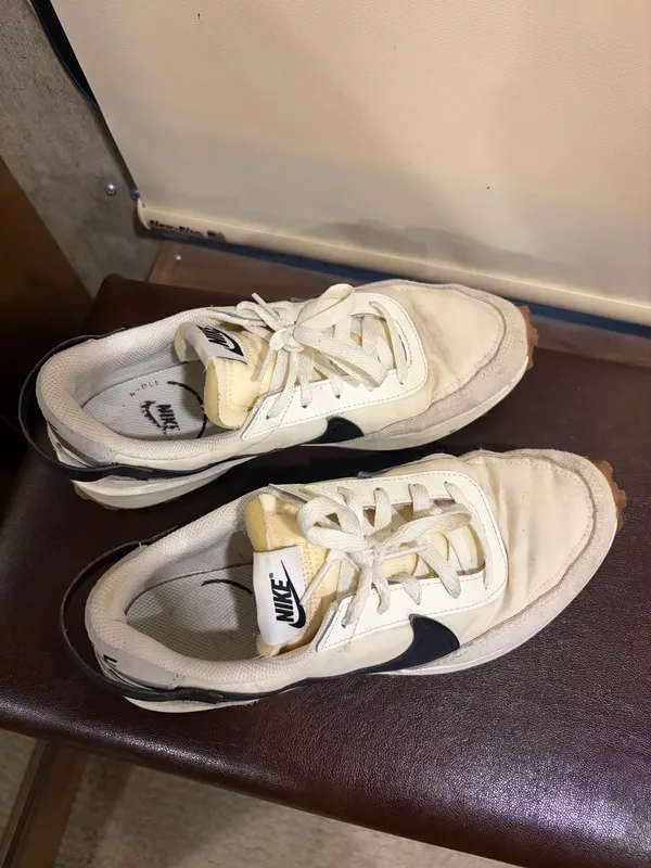 Nike Waffle Debut - Image 2