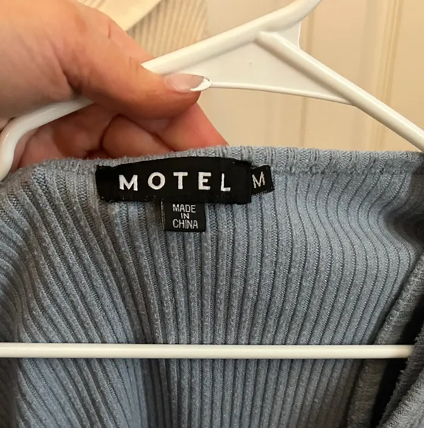 Motel Top - Image 4