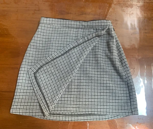 Abercrombie Plaid Wool Mini Skirt - Image 4