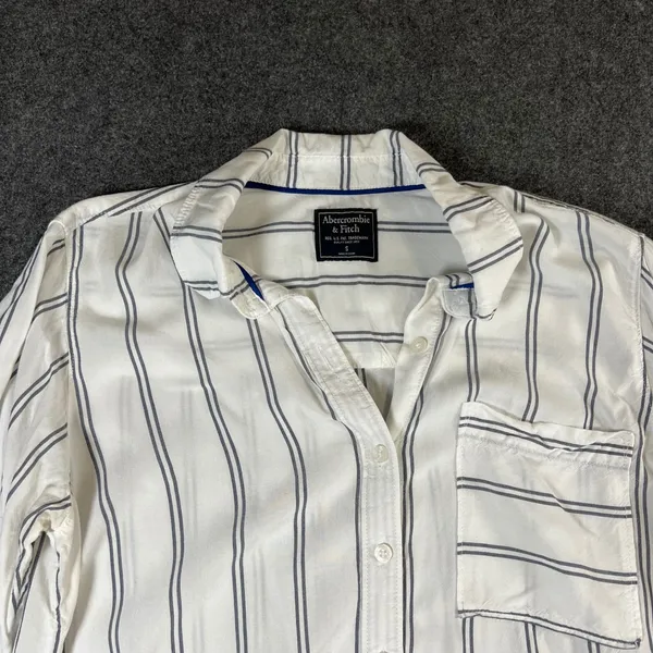 Abercrombie & Fitch Womens Small White Navy Blue Striped Button Down Viscose Top - Image 2