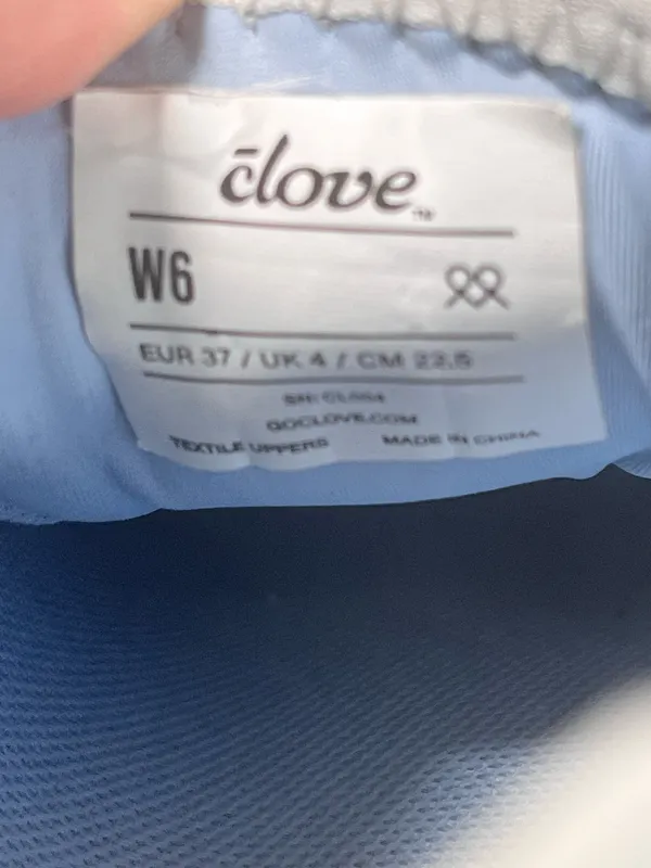 Clove Women’s Size 6 White Blue Nursing Shoes Slip Resistant Healthcare Sneaker - Image 8