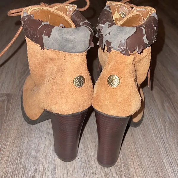 BCBGeneration Martin’s Combat Boots Size 10M - Image 7