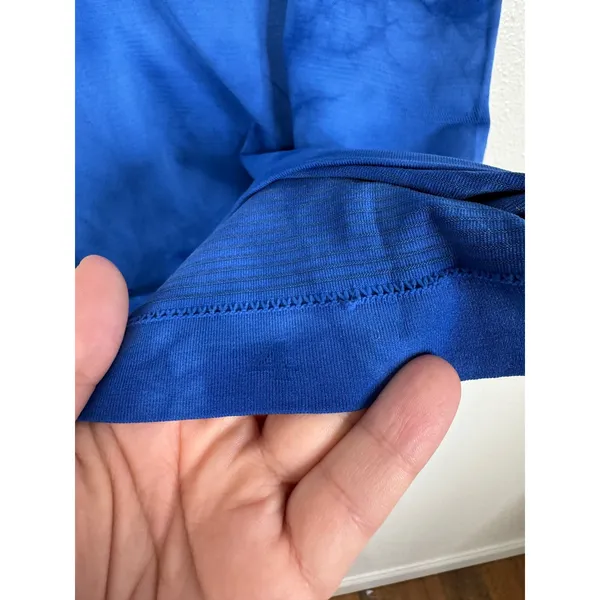 Lululemon Swiftly Tech Short Sleeve 2.0 Blue Tie Dye Cloud Wash Shirt Size 4 - Image 4