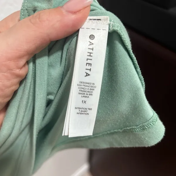Athleta mint Green Short Sleeve Top - Image 5