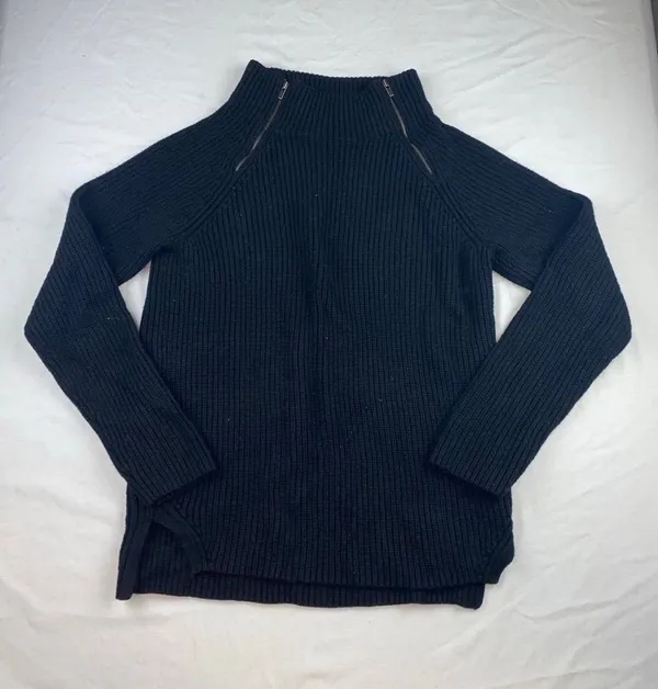 Banana republic sweater - Image 6