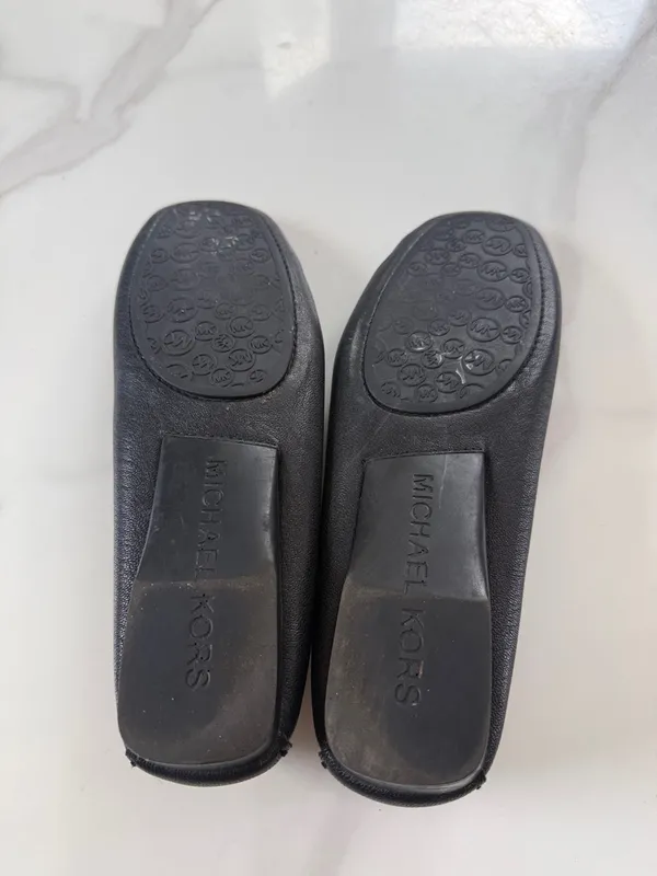 MICHAEL Michael Kors Black Leather MK Charm Loafers - Image 9