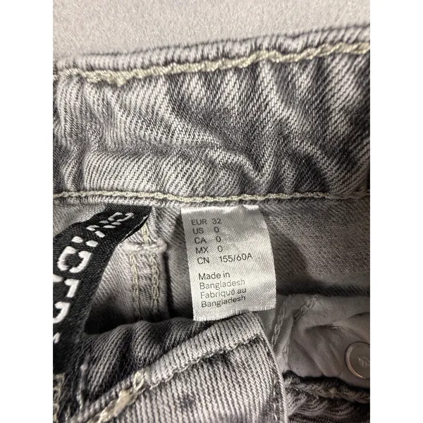 H&M Womens Gray Faded Wash High Waisted Wide Leg Jeans Size 0 Grunge Streetwear - Image 3
