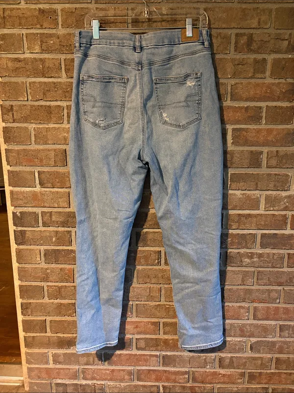 American Eagle Outfitters Light Blue Distressed Curvy Mom Jeans 14L - Image 2