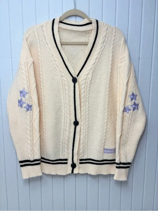 Taylor Swift‎ Cream Cable Knit Cardigan with Lavender Star Sleeves size M - Image 6