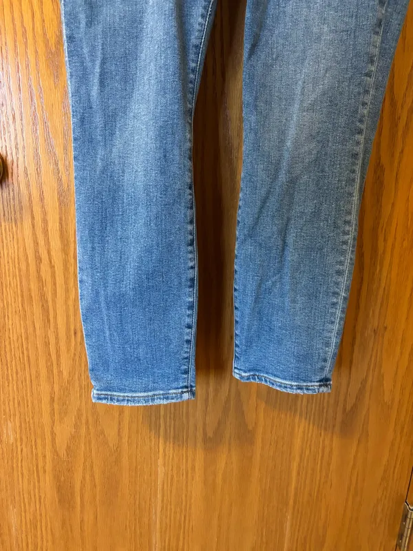 Abercrombie Super Skinny Ankle High-Rise - Image 3