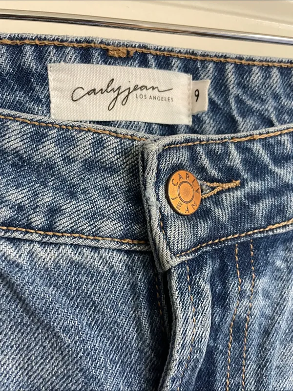 Carly Jean Los Angeles Finn Midrise Baggy Jean Raw Hem Size 9 - Image 2