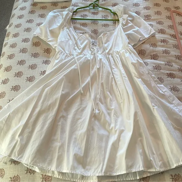 Abercrombie White Puff Sleeve Dress - Image 3