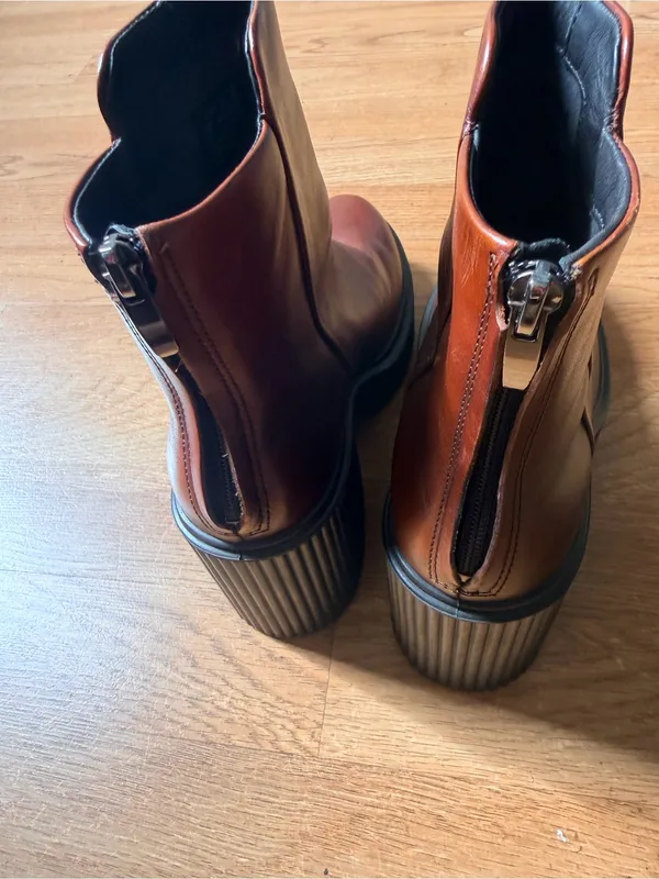 Ecco Women's Platform Ankle Boots - Chestnut Brown - Image 9