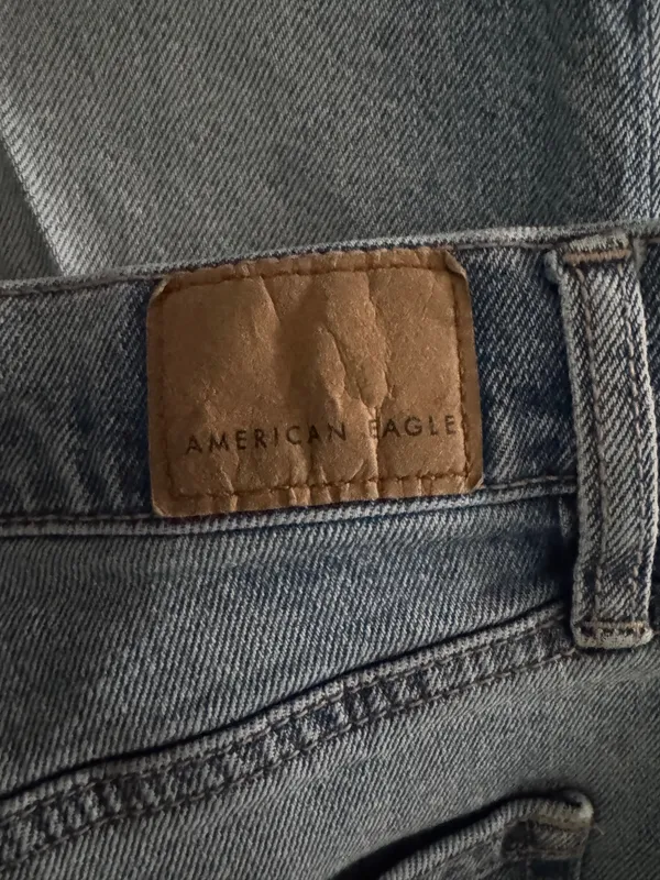 American Eagle AE Strigid Low-Rise Ex- Boyfriend Jean 4 Long - Image 4