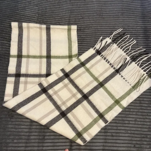 Charter Club Beige Plaid Luxury 100% Cashmere Scarf - Image 2