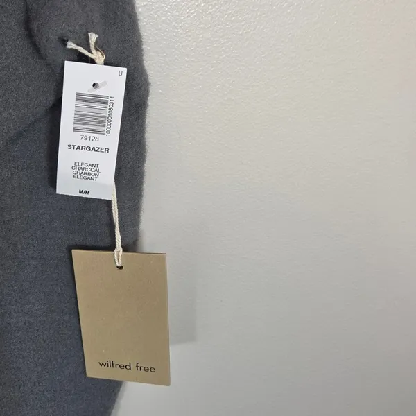 Aritzia Wilfred Free Gray Fuzzy Mock Neck Sweater M NWT Oversized Pullover - Image 7