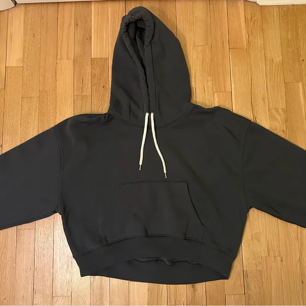 GAP Women's Charcoal Hoodie Sweater - Image 3