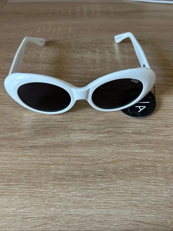 Quay Australia frivolous White Oval Sunglasses - Image 5