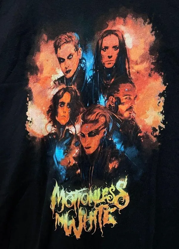 Motionless in White Watercolor Portrait T-shirt size extra large - Image 2