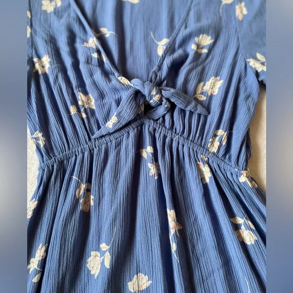 Billabong Blue V-Neck Floral Mini Dress Size Small - Image 4