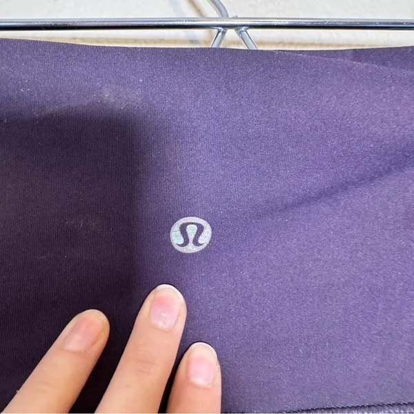 Lululemon Purple High Rise Leggings Yoga Pants Womens 6 Athletic Gym Workout - Image 4