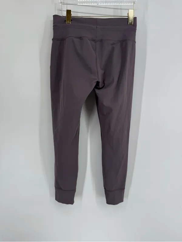Vuori Daily Legging in gray size large - Image 3