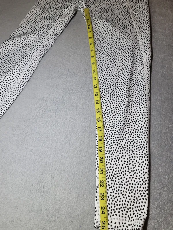 BuffBunny Limitless Leggings White/black Bossy Print Size M - Image 8