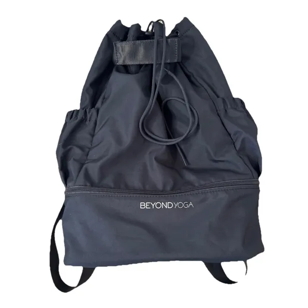 BEYOND YOGA Convertible Backpack Drawstring Tote Lightweight Black Gym Bag - Image 4