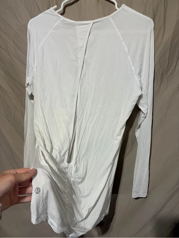 Lululemon long sleeve - Image 2