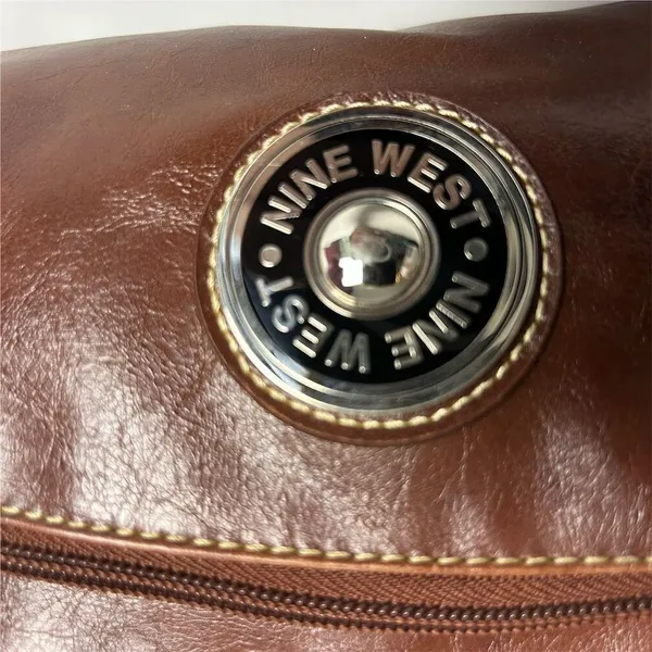 Nine West Women's‎ Brown Leather Shoulder Bag with Zip Closure - Image 3
