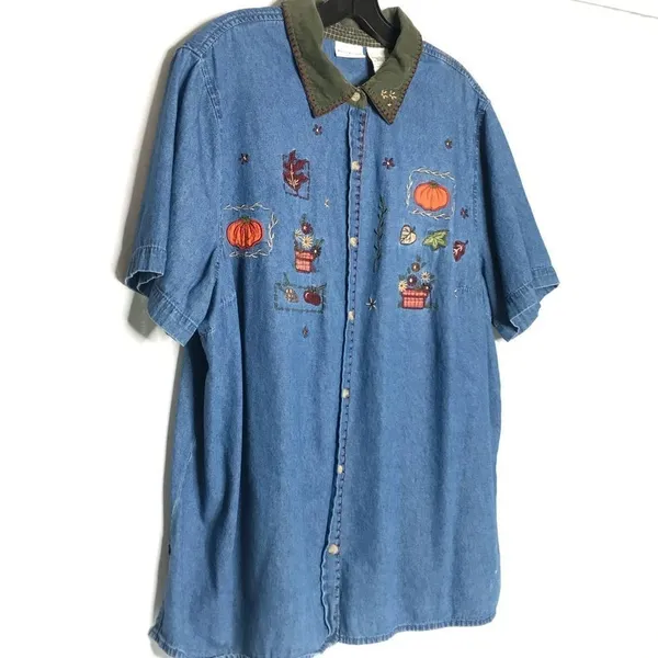 Vintage White Stag Plus Woman Embroidered Shirt - Image 5