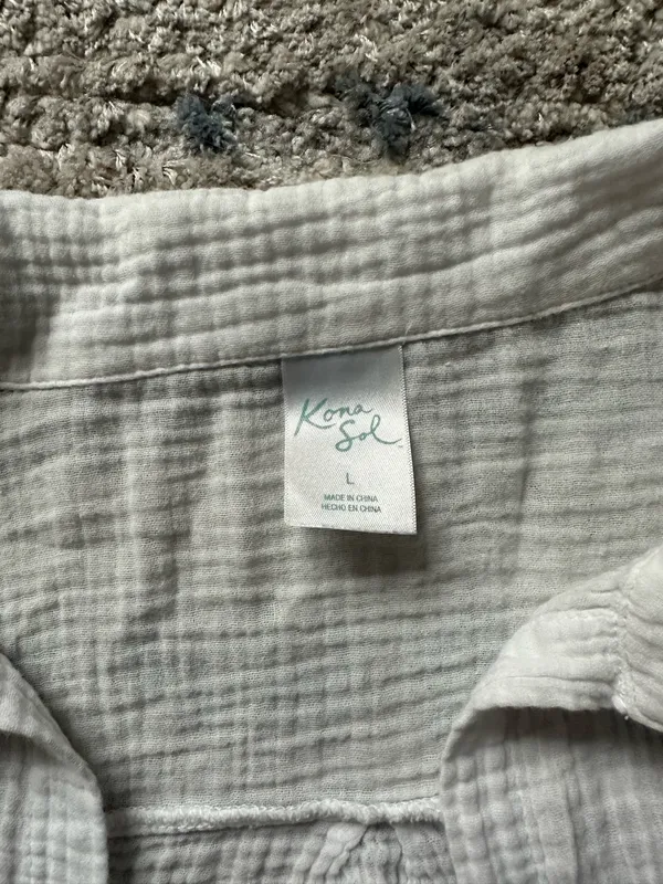 Kona Sol Waffle White Button Up - Image 4