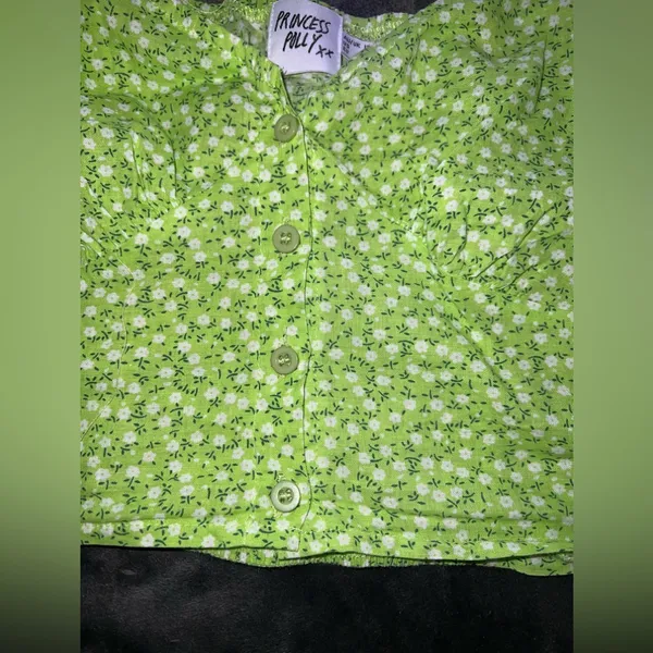 Princess Polly Laguna Top in Green Size 8 - Image 9