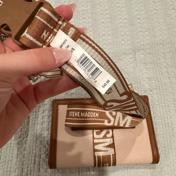 Steve Madden Tan and Cream Belt Bag - Image 3