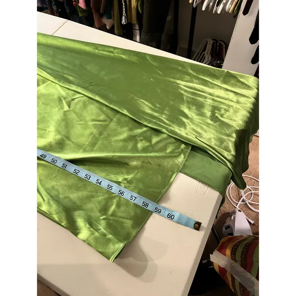 Off Shoulder Green Formal Glam Gala Prom Special Event Dress Size 4 NEW - Image 10
