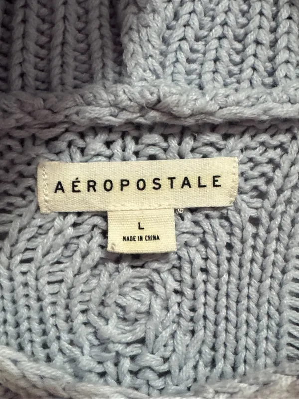 Aeropostale Y2K Light Gray Cable Knit Cropped Hooded Sweater - Image 2