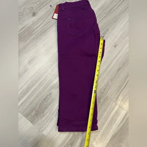 Purple‎ Capri Pants Purple Size undefined - Image 8