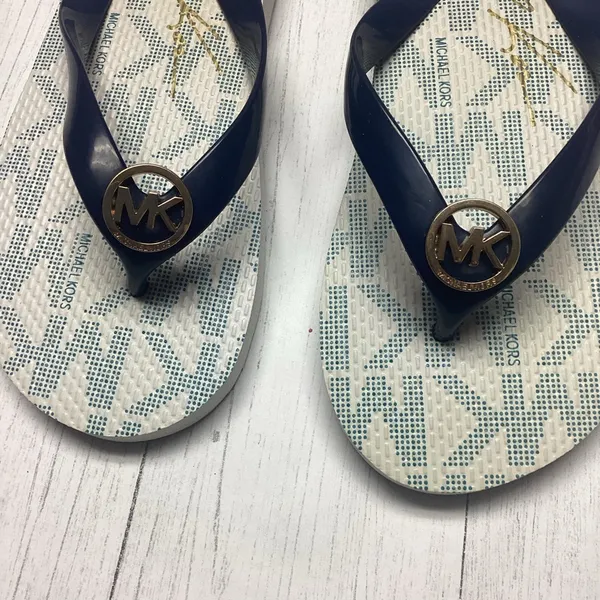 Michael Kors Navy And White Flip Flops Sandals Size 8 - Image 4