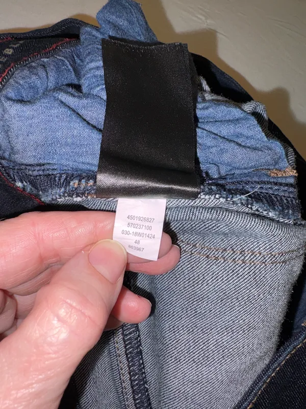 White House Black Market jeans The Slim style straight leg slim fit Size 4 - Image 9