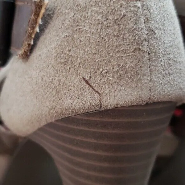 Calvin Klein Jeans Heels Two Tone Brown Heels - Size 7.5 - Image 5