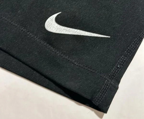 Nike pro shirts Fri fit since large Tiffany blue and black - Image 2