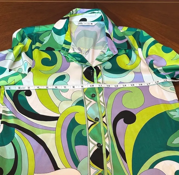Zara geometric set too and bottom skirt and shirt button down size M new with tags - Image 5