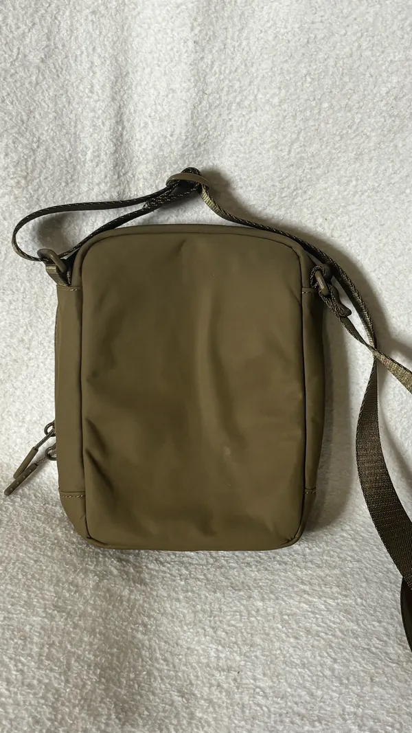 Lululemon Modern Easy Access Crossbar - Image 5