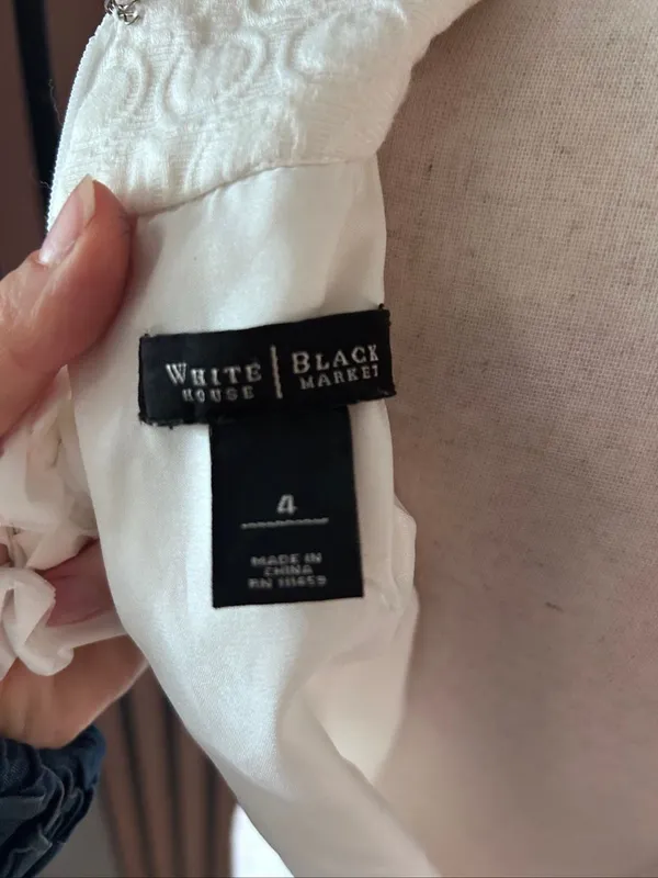 White House black market dress size 4 cotton keyhole embossed - Image 4